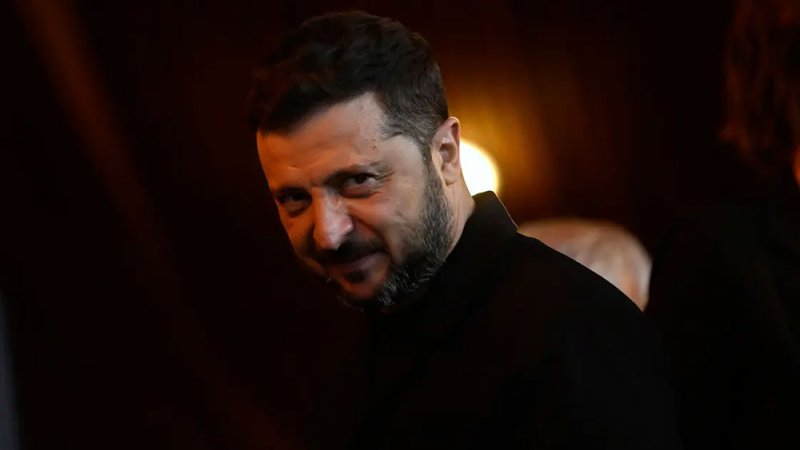 زيلينسكي: قواتنا تحرز تقدماً في مناطق سومي الحدودية