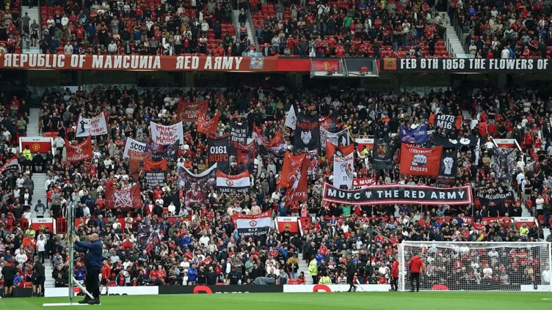الحضور الجماهيري.. مانشستر يونايتد يتفوق وريال مدريد ثانياً