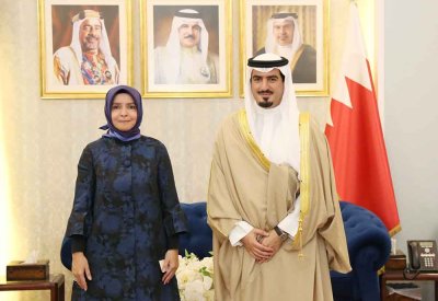 محافظ العاصمة يستقبل سفيرة الجمهورية التركية لدى مملكة البحرين