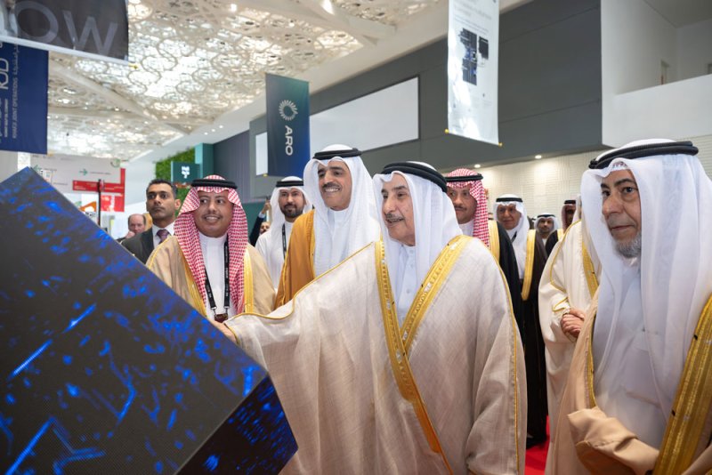 الشيخ خالد بن عبدالله: مواصلة دعم قطاع الطاقة لتحقيق النمو الشامل وتعزيز تنافسية الاقتصاد الوطني