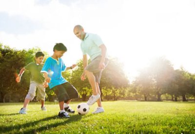 اختاريه حيوياً.. فالأب النشيط ينشئ ابناً مثله