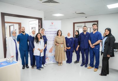 الرئيس التنفيذي للمستشفيات الحكومية تفتتح وحدة العمليات القصيرة بقسم الأمراض الجلدية في مجمع السلمانية الطبي