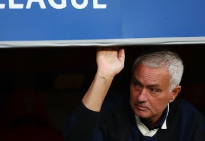 بنفيكا يقيل لاجي ويقترب من مورينيو