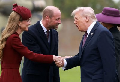 ترامب وميلانيا يصلان "قصر ويندسور" للقاء الملك تشارلز