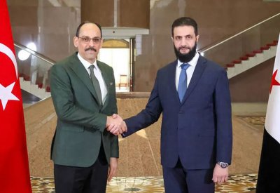 رئيس الاستخبارات التركية يصل دمشق للقاء الرئيس السوري