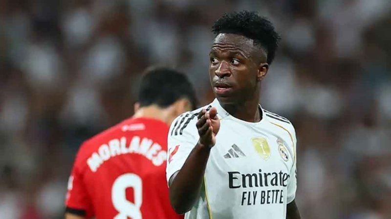 هجوم إعلام ريال مدريد على فينيسيوس يبدأ: "لا يبتسم.. ويعيش في الظل"