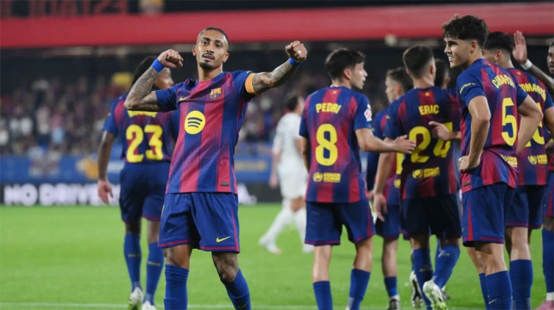 يويفا يحبط برشلونة بقرار ملزم