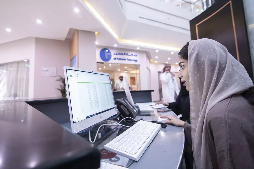 سعوديات يتدربن للنهوض بالسياحة أ.ف.ب