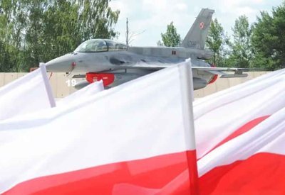 بولندا تدفع بطائرات لحماية مجالها الجوي بعد ضربات روسية على أوكرانيا