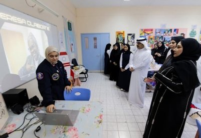 من ألاباما إلى المنامة.. طالبة تستعرض تجربتها بمعسكر الفضاء الدولي
