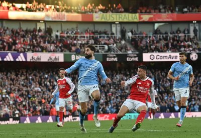مارتينيلي يقود أرسنال للتعادل مع مانشستر سيتي