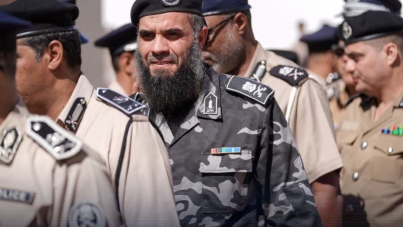 إلغاء قرار حظر إطلاق اللحية في صفوف الشرطة الليبية بعد اعتراضات