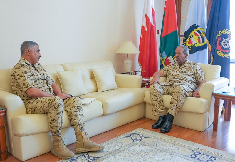 القائد العام يثني على التطور الطبي والعلاجي والتقدم الصحي الدائم الذي تشهده الخدمات الطبية الملكية