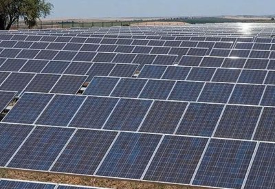 العراق يفتتح أول محطة للطاقة الشمسية
