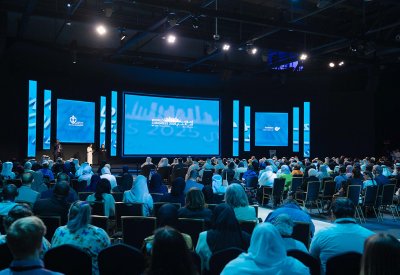 الشارقة تستضيف المؤتمر العالمي 2025 "نحن الاحتواء"