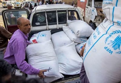 اليمن.. برنامج الغذاء العالمي يعلق أنشطته في مناطق الحوثيين