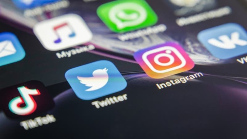 "إنستغرام" و"تيك توك" أهم المصادر السياسية لشباب ألمانيا