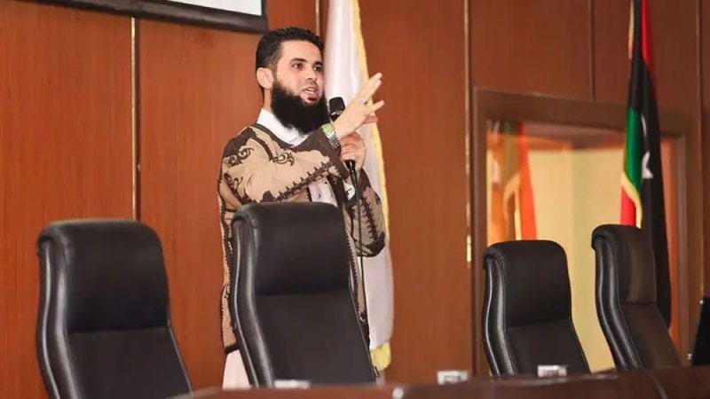 سجين ليبي يصنف ضمن قائمة أفضل 2% من العلماء حول العالم