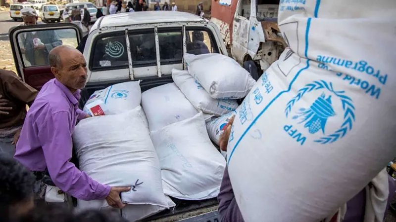 اليمن.. برنامج الغذاء العالمي يعلق أنشطته في مناطق الحوثيين