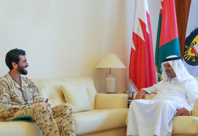 القائد العام لقوة دفاع البحرين يستقبل سمو الفريق الركن الشيخ ناصر بن حمد آل خليفة قائد الحرس الملكي