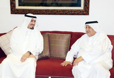 محافظ العاصمة: المجالس البحرينية تجسد القيم الوطنية وتعزز التواصل مع الأهالي