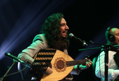 سعد العود يُطرب جمهور البحرين