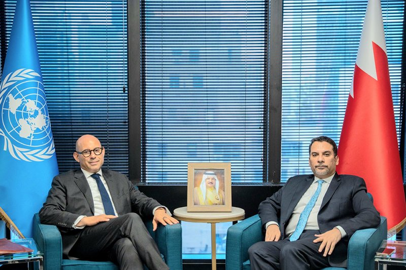وزير النفط والبيئة يجتمع مع الأمين العام لاتفاقية الأمم المتحدة الإطارية بشأن تغير المناخ في نيويورك
