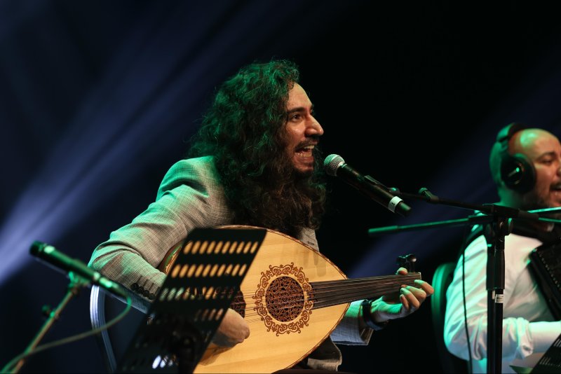 سعد العود يُطرب جمهور البحرين