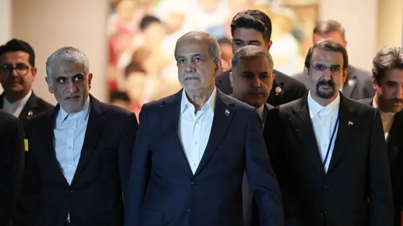 إيران تكشف ما طلبته أميركا.. وتعتبر العقوبات أرحم