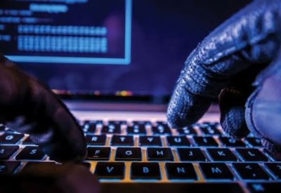 متخصصون يحذرون: هكذا يتم التلاعب بمكالمات الفيديو على هواتف "آيفون"