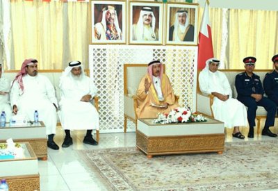 بن هندي يستعرض مشروع تطوير المحرق وترميم البيوت القديمة