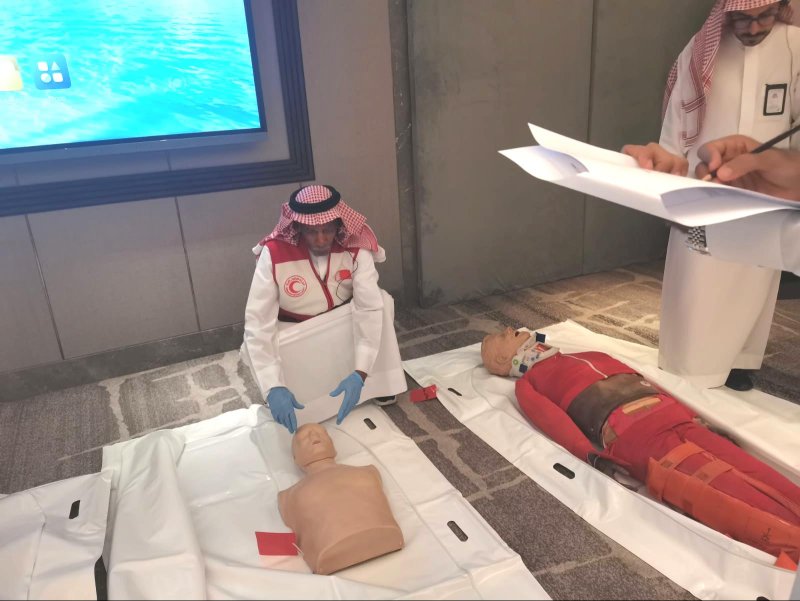 الهلال الأحمر البحريني يُشارك في ورشتي عمل حول "إعادة الروابط العائلية"