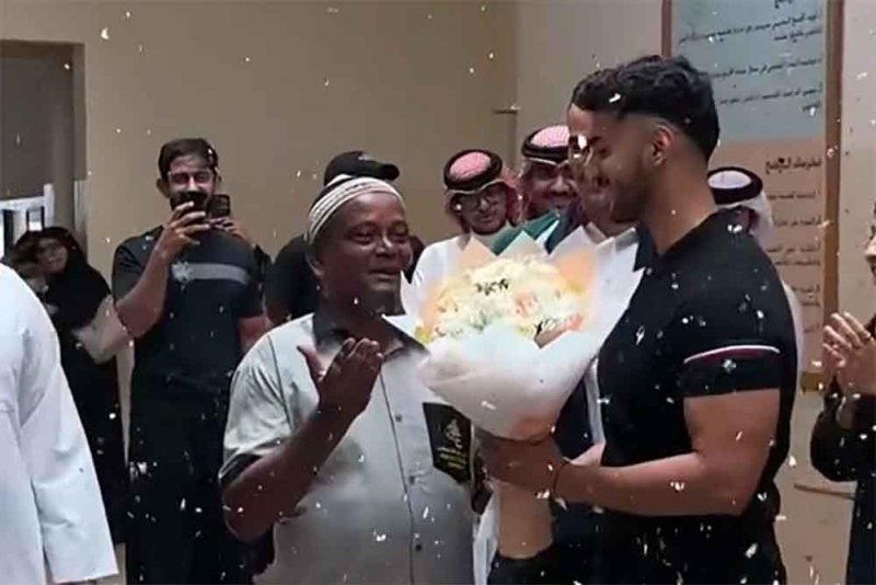 بالفيديو: "حقوق البحرين" تودّع العامل إسلام بحفل تكريم مؤثر
