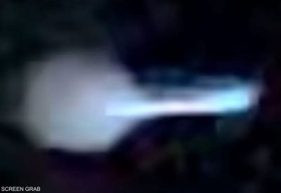 أشكال وألوان مختلفة.. ظهور أجسام غامضة في سماء بريطانيا