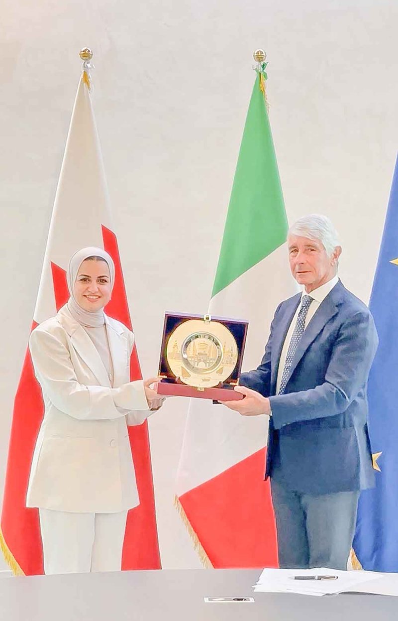 العلاقات البحرينية الإيطالية تتعمق عبر الثقافة والشباب والتجارة