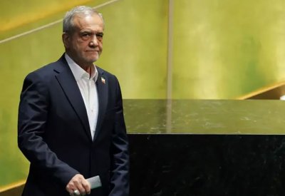 الرئيس الإيراني: لن نستسلم للضغوط الخارجية ولن ننحني