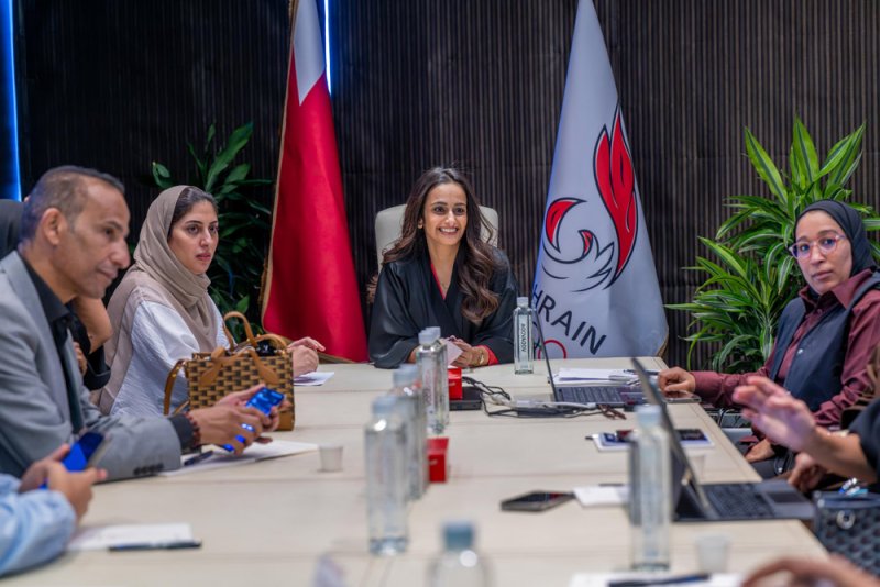 "تكافؤ الفرص" الأولمبية تستعرض خططها وبرامجها في اجتماعها الدوري