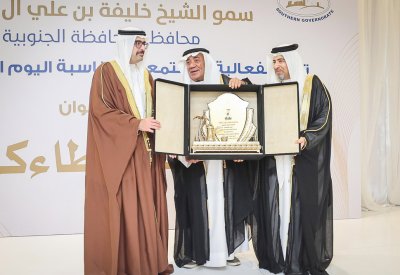سمو الشيخ خليفة بن علي: تسخير جميع سبل الدعم والرعاية لكبار السن