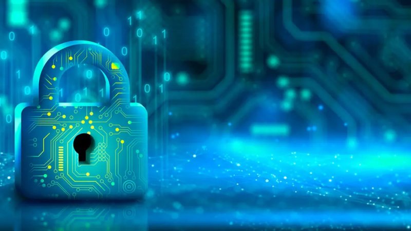 السعودية وعُمان توقعان مذكرة تفاهم في مجال الأمن السيبراني