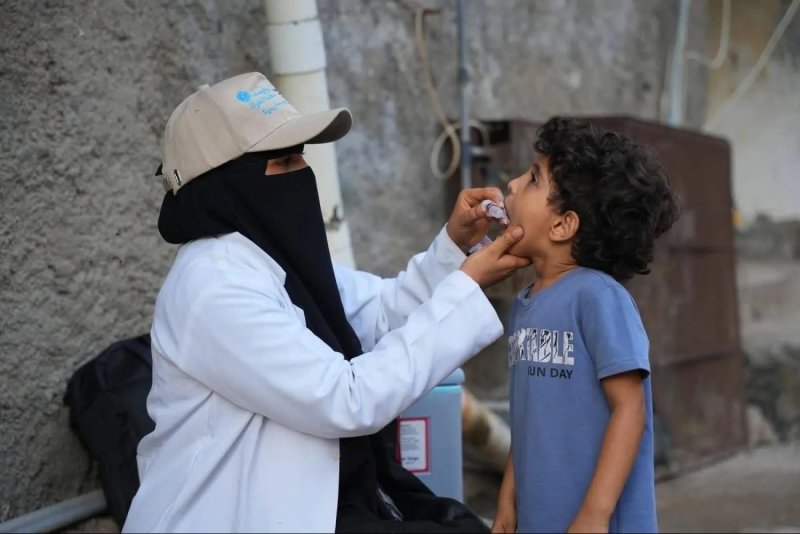 حملة يمنية لتطعيم 1.3 مليون طفل ضد شلل الأطفال