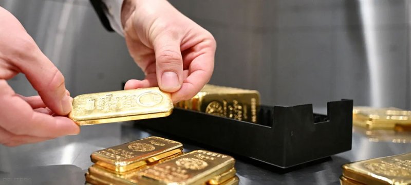 الذهب يتجه لمكاسب للأسبوع السابع بدعم من توقعات خفض الفائدة