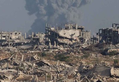 رغم دعوة ترامب.. قصف إسرائيلي يدمر 20 منزلا بغزة