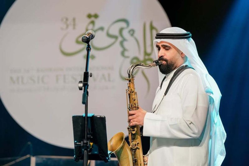 "جاز محرقِي" للفنان عبدالله حاجي في مهرجان البحرين  للموسيقى
