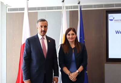 وزير المواصلات والاتصالات يلتقي وزراء النقل والشحن البحري في جمهورية قبرص