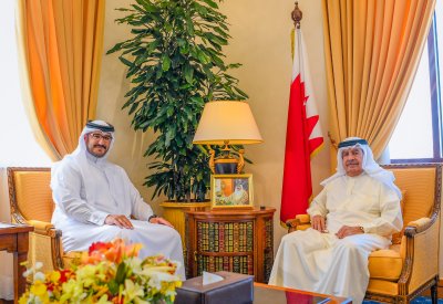 سمو الشيخ علي بن خليفة آل خليفة يستقبل سمو وزير ديوان رئيس مجلس الوزراء