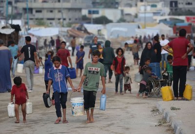 مسؤول إسرائيلي: "قضايا صعبة" قد تطيل محادثات شرم الشيخ
