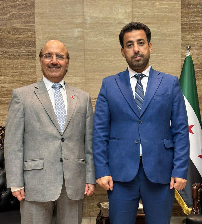 وزير الصحة السوري يستقبل سفير البحرين في دمشق