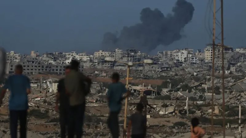 رئيس وزراء قطر ووفد تركي ينضمان لمباحثات بشأن غزة في مصر