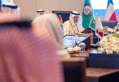 الأمين العام لمجلس التعاون: دول المجلس عملت على مواكبة التطورات المتسارعة في مجالات البريد والاتصالات وتقنيات الفضاء