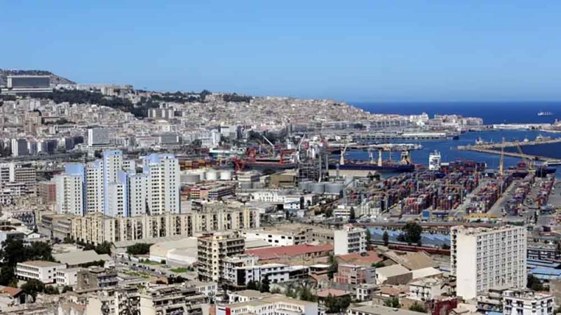 الجزائر تعتمد موازنة تاريخية لعام 2026 بقيمة تفوق 135 مليار دولار